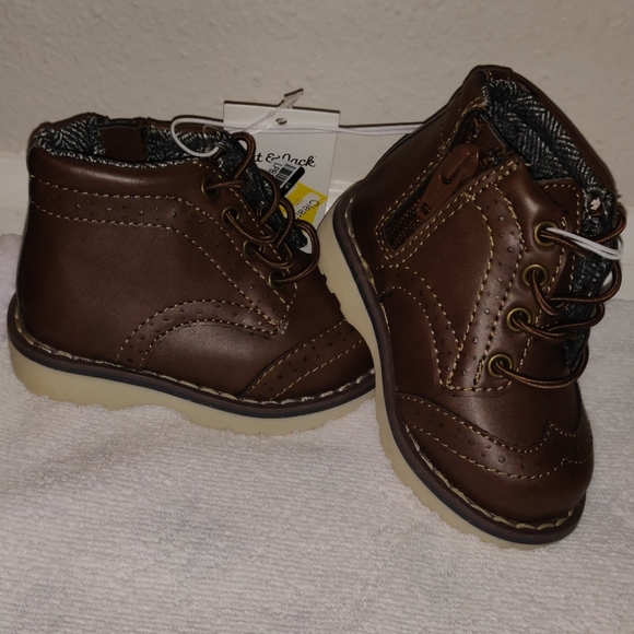 PRICE DROP! Cat & Jack Boots Brand New w/ Tags - Picture 1 of 6